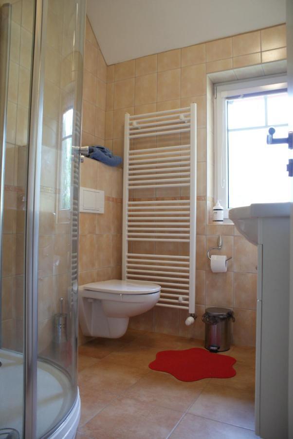 B&B En Mini-Camping Pension Kidafo Libuň Oda fotoğraf